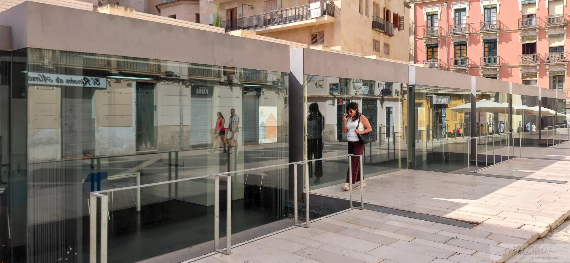 Modern glass and steel architectural structure | Foto Walk 2026 Alicante | MarkOWiHu Photographer